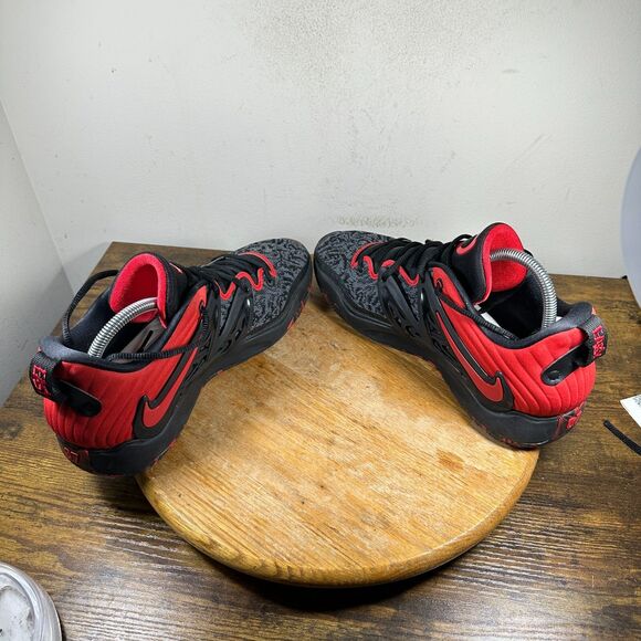 Nike KD 15 “Bred” Basketball Men\'s Size 10 Gray Red Shoes Sneakers DC1975-003